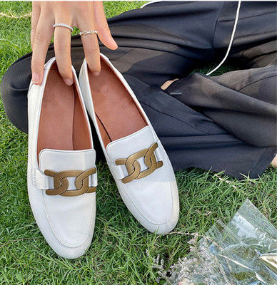 Calzature Loafer classiche personalizzate con tipologia di chiusura a gomma rotonda